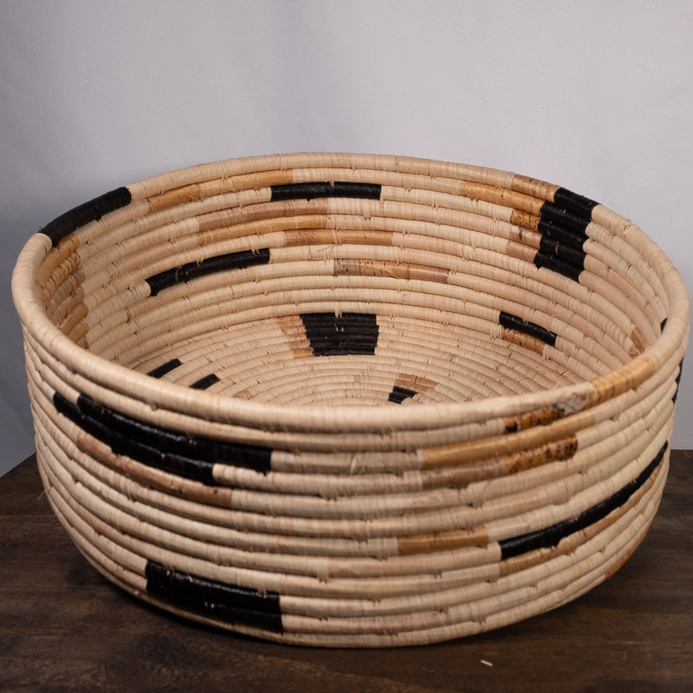 Large Banana Bark Bowl